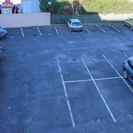 フルーリーAu Bord De L'Eauアパートメント エクステリア 写真